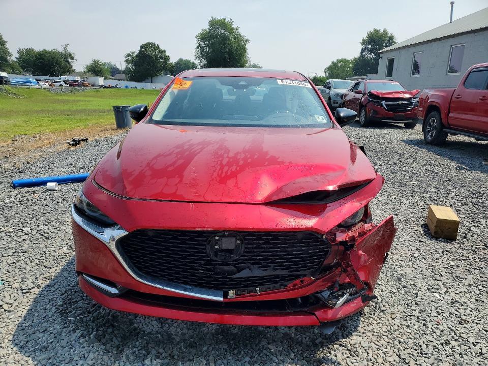 2021 Mazda 3 მანქანა იყიდება აუქციონზე, vin: 3MZBPBEY0MM254483, აუქციონის ნომერი: 61531046