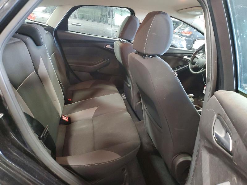 60779346 :رقم المزاد ، 1FADP3K29EL153839 vin ، 2014 Ford Focus مزاد بيع