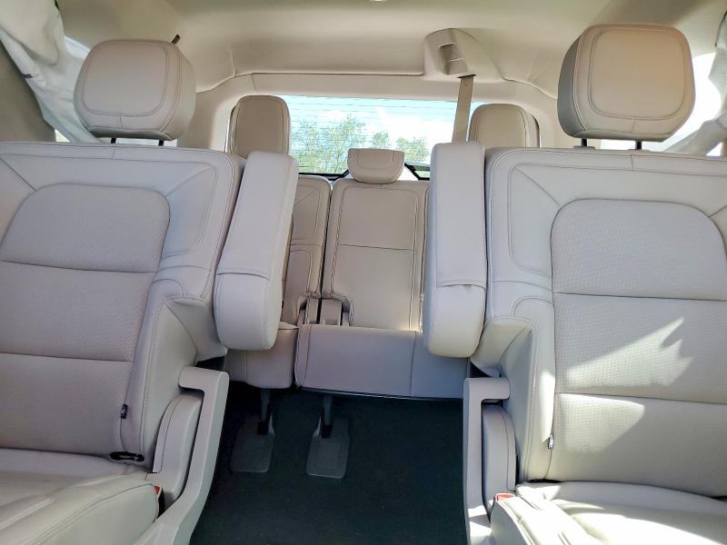 Продаж на аукціоні авто 2019 Lincoln Navigator, vin: 5LMJJ2LT3KEL10239, номер лоту: 62162266