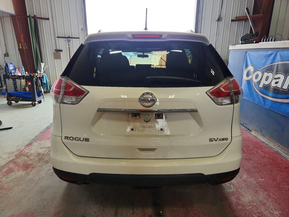 61570886 :رقم المزاد ، 5N1AT2MK0FC814803 vin ، 2015 Nissan Rogue مزاد بيع