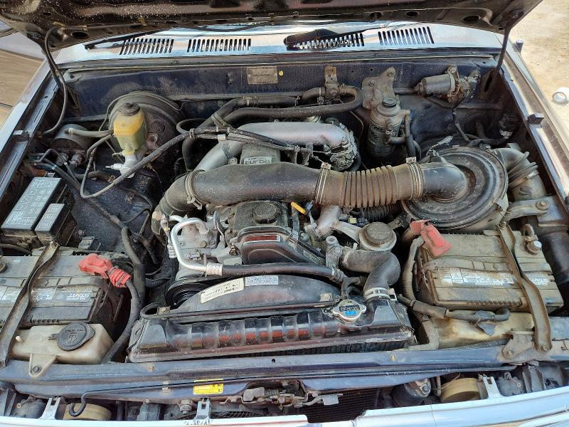 1994 Toyota Hilux S მანქანა იყიდება აუქციონზე, vin: KZN1309049674, აუქციონის ნომერი: 62997946