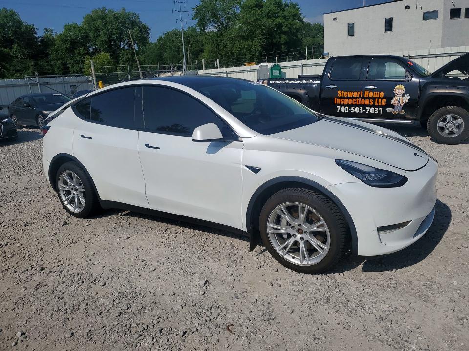 58036256 :رقم المزاد ، 5YJYGDEE2LF015437 vin ، 2020 Tesla Model Y مزاد بيع