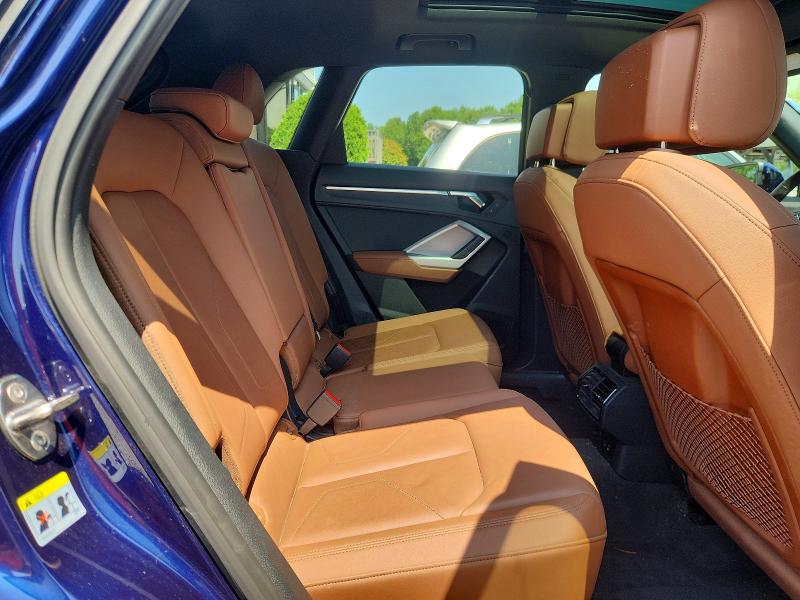 62209616 :رقم المزاد ، WA1DECF38M1017080 vin ، 2021 Audi Q3 مزاد بيع