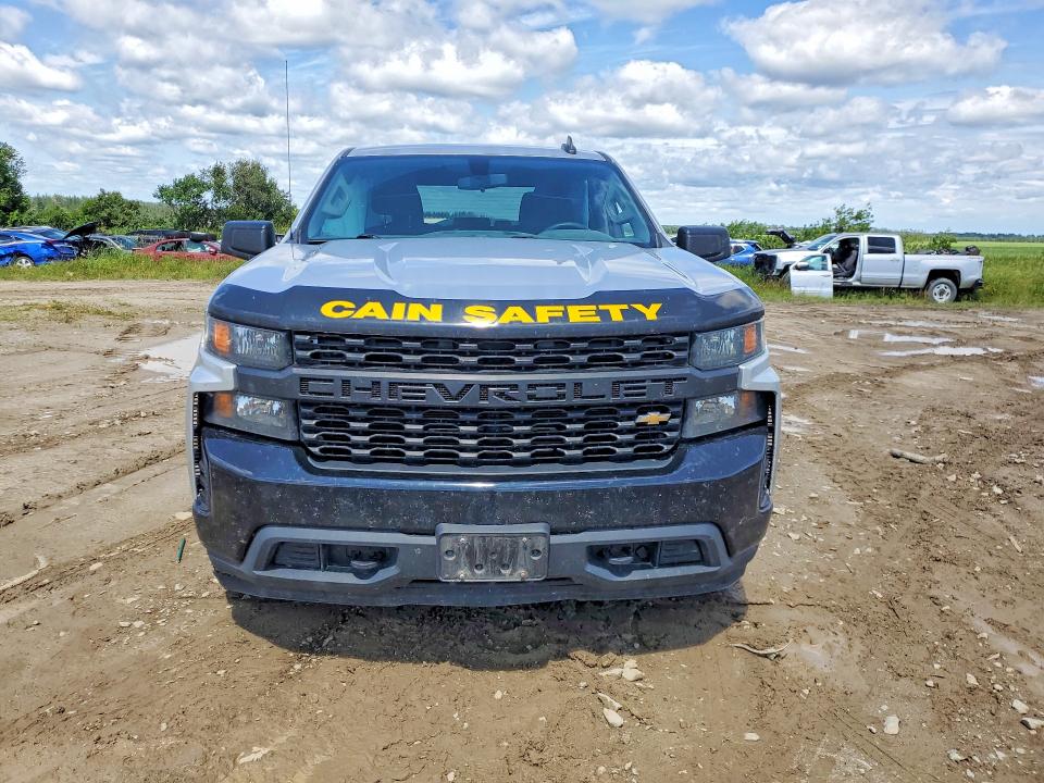 62323576 :رقم المزاد ، 3GCPYAEK8MG358830 vin ، 2021 Chevrolet Silverado مزاد بيع