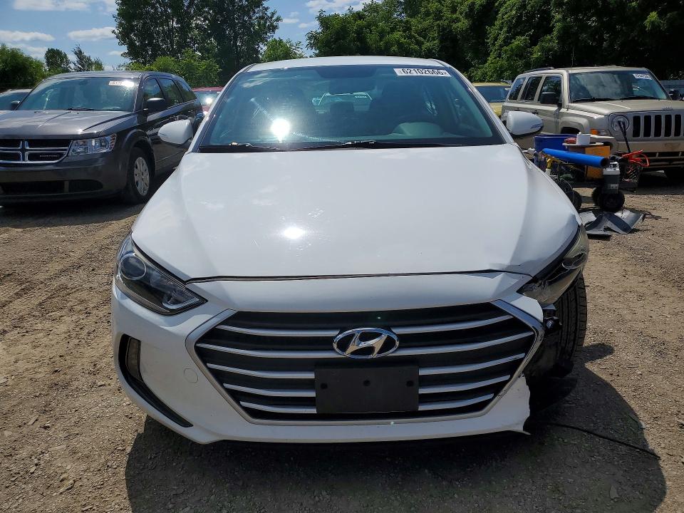 Продаж на аукціоні авто 2017 Hyundai Elantra, vin: KMHD84LF2HU400479, номер лоту: 62102666