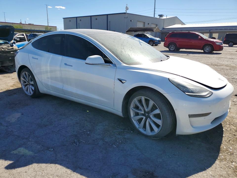 Продажа на аукционе авто 2019 Tesla Model 3, vin: 5YJ3E1EB4KF390412, номер лота: 59768416