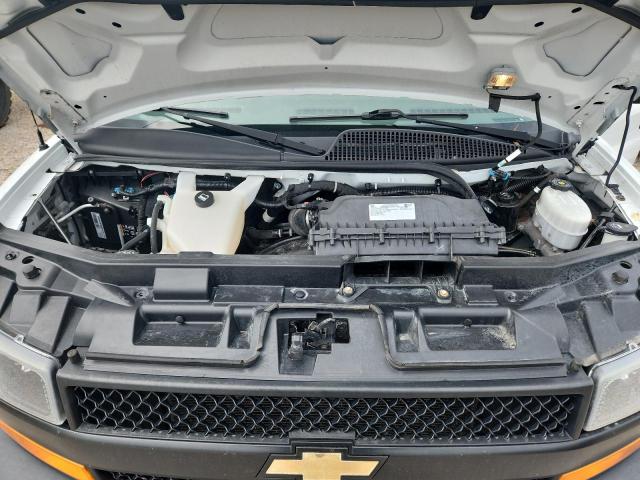 60609346 :رقم المزاد ، 1GCWGAFPXL1253843 vin ، 2020 Chevrolet Express G2500 مزاد بيع