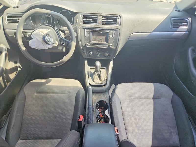 Продаж на аукціоні авто 2018 Volkswagen Jetta, vin: 3VW2B7AJ3JM230260, номер лоту: 61750256