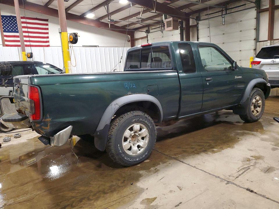 Продажа на аукционе авто 2000 Nissan Frontier, vin: 1N6ED26Y3YC352595, номер лота: 60805306