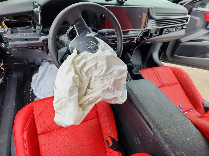 60054316 :رقم المزاد ، 4T1DBADK0TU561580 vin ، 2026 Toyota Camry مزاد بيع