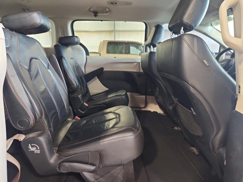 Продаж на аукціоні авто 2017 Chrysler Pacifica, vin: 2C4RC1BG8HR794309, номер лоту: 62794586