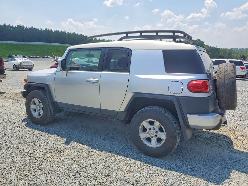 2007 Toyota Fj Cruiser მანქანა იყიდება აუქციონზე, vin: JTEBU11F070073333, აუქციონის ნომერი: 61769776