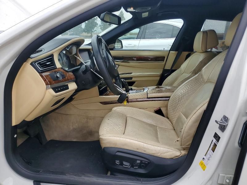 2013 Bmw 750 მანქანა იყიდება აუქციონზე, vin: WBAYE8C56DD132296, აუქციონის ნომერი: 61533876