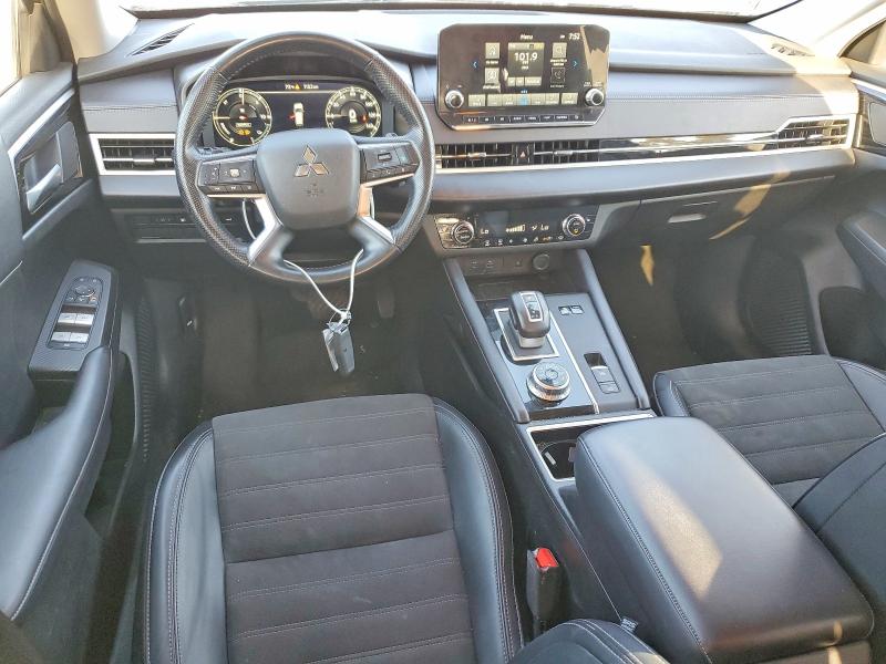 2024 Mitsubishi Outlander მანქანა იყიდება აუქციონზე, vin: JA4T5VA94RZ059614, აუქციონის ნომერი: 62766326