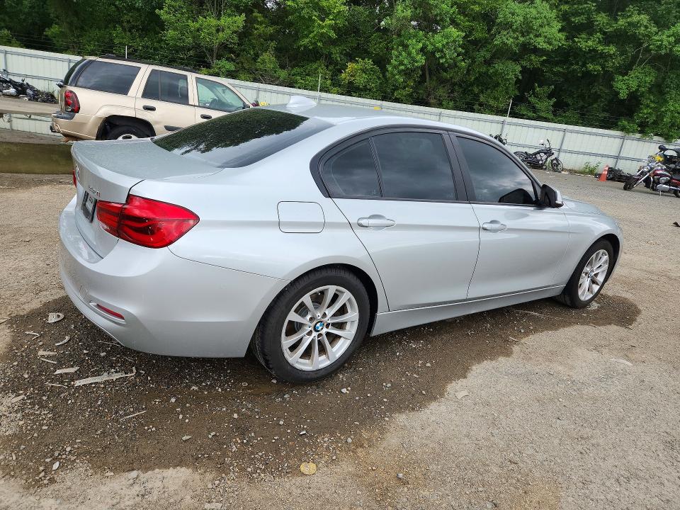 2018 Bmw 320 მანქანა იყიდება აუქციონზე, vin: WBA8A9C58JAD26992, აუქციონის ნომერი: 60769916