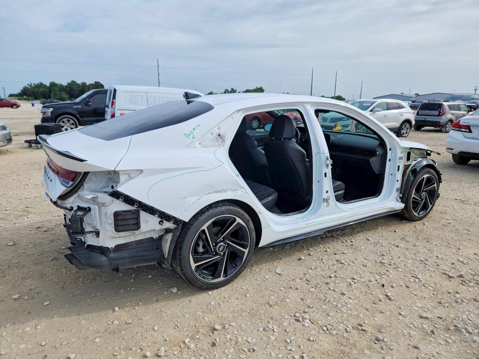 2023 Hyundai Elantra მანქანა იყიდება აუქციონზე, vin: KMHLR4AF1PU589927, აუქციონის ნომერი: 60868526