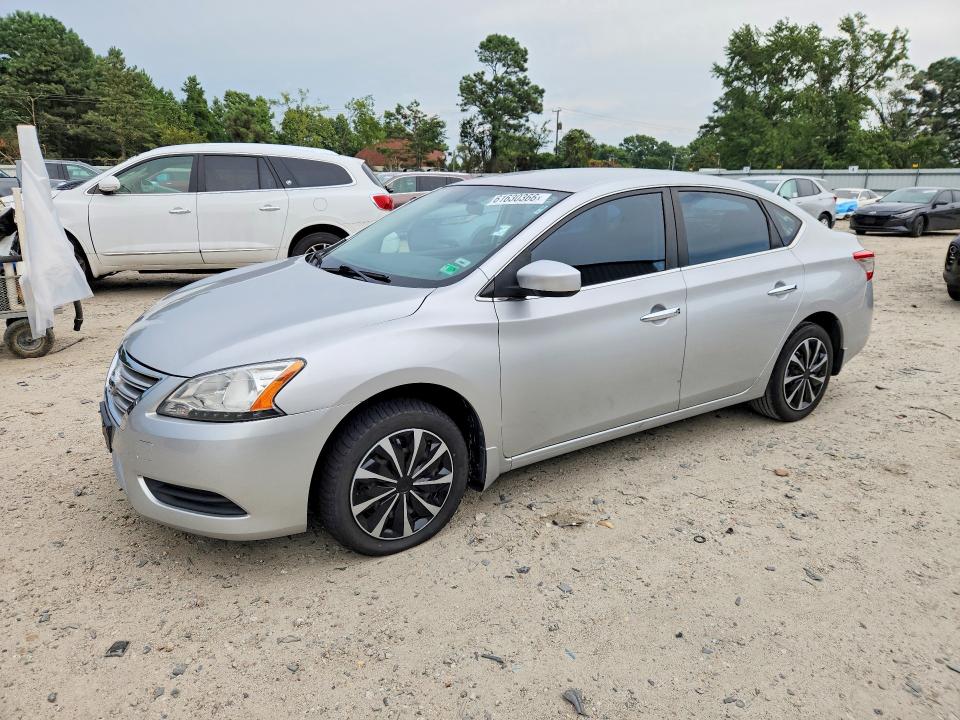 Продаж на аукціоні авто 2015 Nissan Sentra, vin: 3N1AB7APXFY382767, номер лоту: 61630366