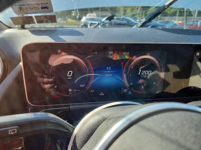 62231126 :رقم المزاد ، W1N4N4HB2MJ215405 vin ، 2021 Mercedes-benz Gla مزاد بيع