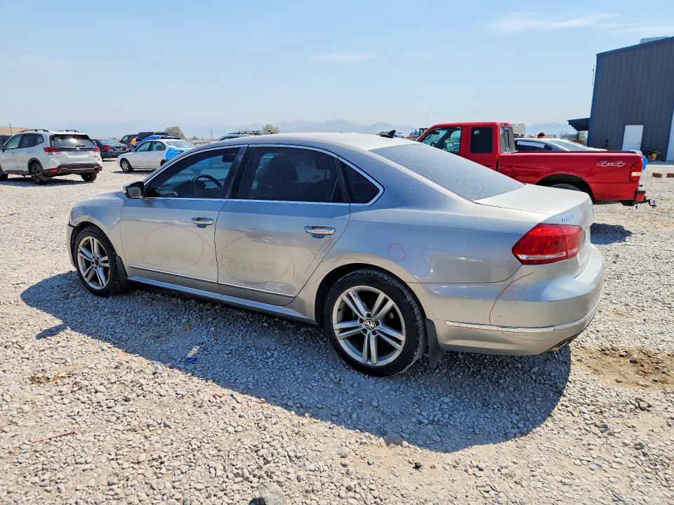 2014 Volkswagen Passat მანქანა იყიდება აუქციონზე, vin: 1VWCN7A31EC017814, აუქციონის ნომერი: 60664606
