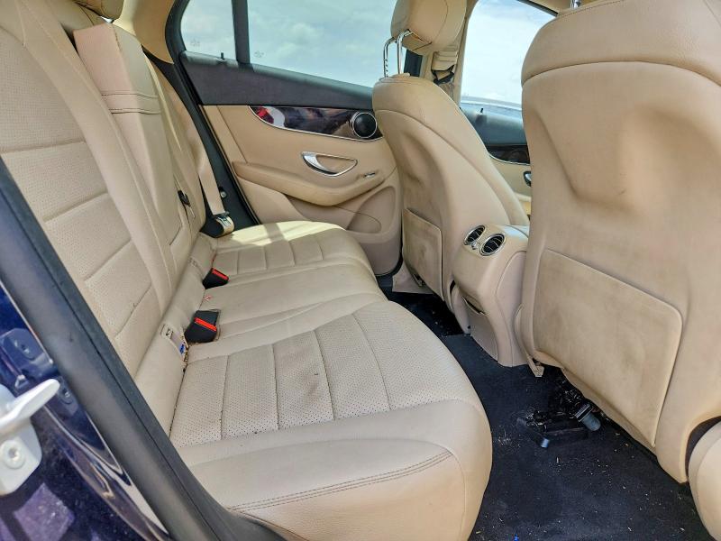61310556 :رقم المزاد ، WDC0G4JB0GF056766 vin ، 2016 Mercedes-benz Glc مزاد بيع