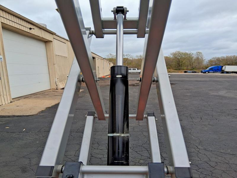 Продажа на аукционе авто 2020 Others 2020 Electric Scissor Lift Man, vin: SNS2012335, номер лота: 61556856