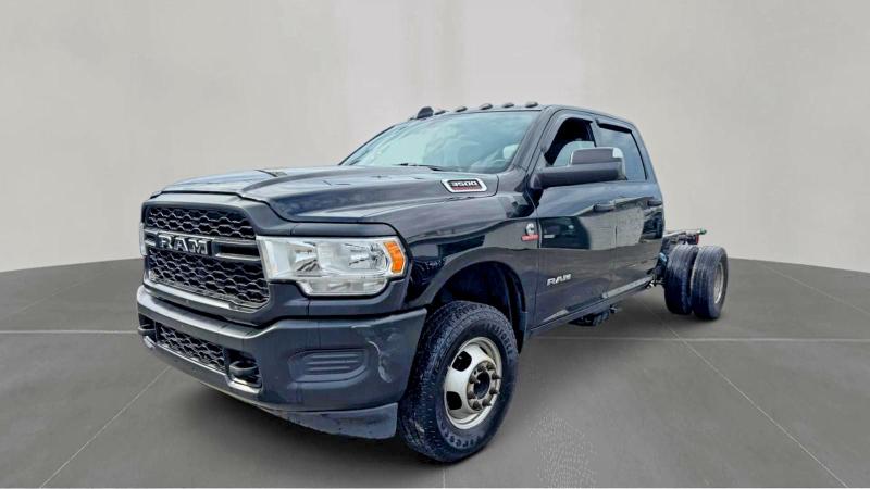 60644036 :رقم المزاد ، 3C7WRSCL3NG207506 vin ، 2022 Ram 3500 مزاد بيع