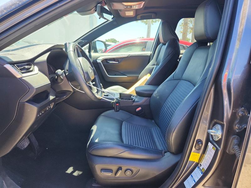 61391886 :رقم المزاد ، 4T3E6RFV6MU056098 vin ، 2021 Toyota Rav4 مزاد بيع