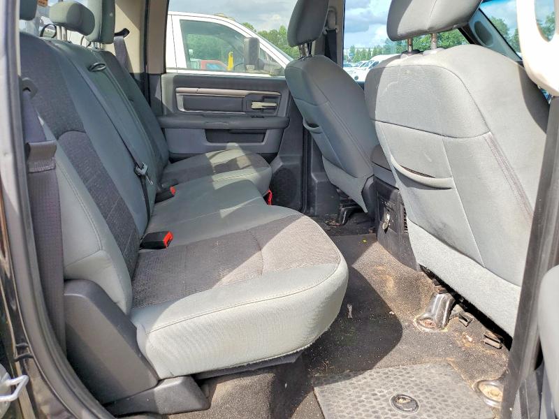 61720496 :رقم المزاد ، 3C63RRHL6FG602824 vin ، 2015 Ram 3500 مزاد بيع