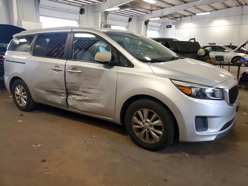 62572006 :رقم المزاد ، KNDMB5C16G6131650 vin ، 2016 Kia Sedona مزاد بيع