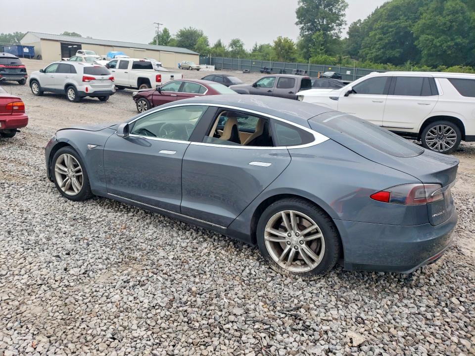 2013 Tesla Model S მანქანა იყიდება აუქციონზე, vin: 5YJSA1AC2DFP10190, აუქციონის ნომერი: 50539566