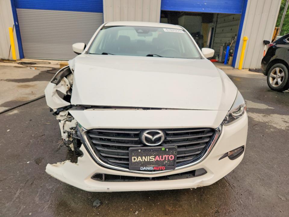 Продаж на аукціоні авто 2018 Mazda 3, vin: 3MZBN1U75JM222942, номер лоту: 61035226