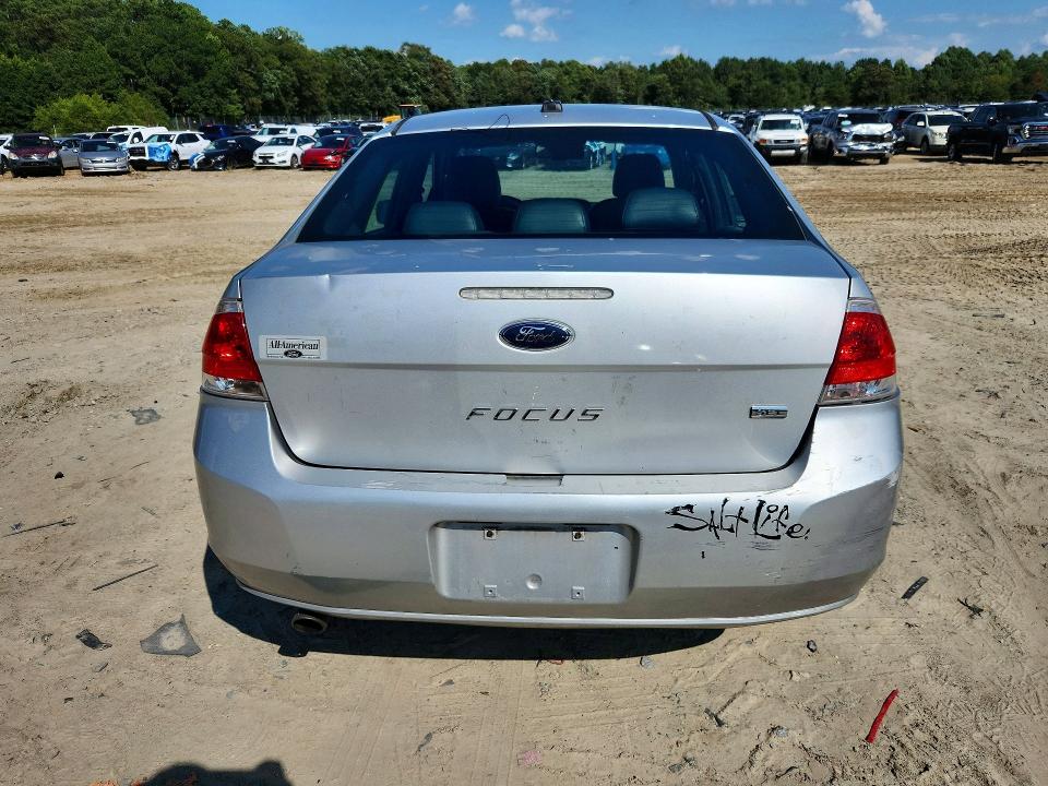 63207516 :رقم المزاد ، 1FAHP3HN0BW135324 vin ، 2011 Ford Focus مزاد بيع