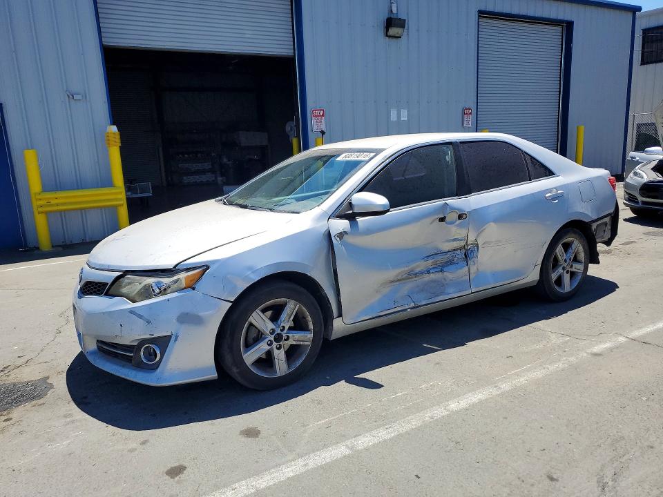Auction sale of the 2014 Toyota Camry, vin: 4T1BF1FK5EU320089, lot number: 60819016
