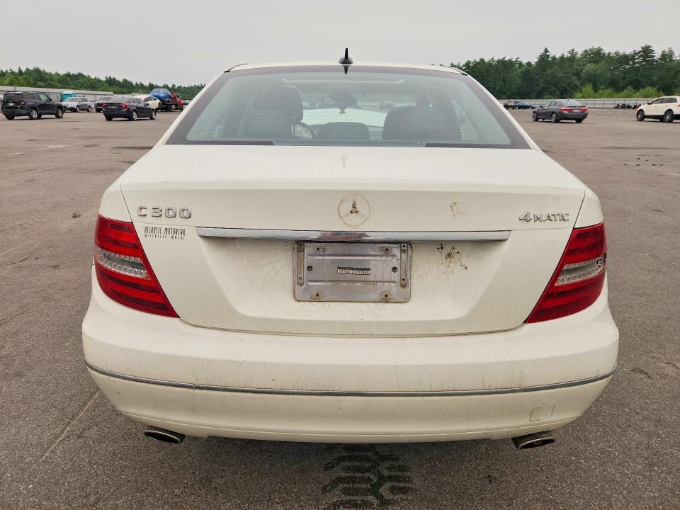 2012 Mercedes-benz C მანქანა იყიდება აუქციონზე, vin: WDDGF8BB8CR199072, აუქციონის ნომერი: 60851876
