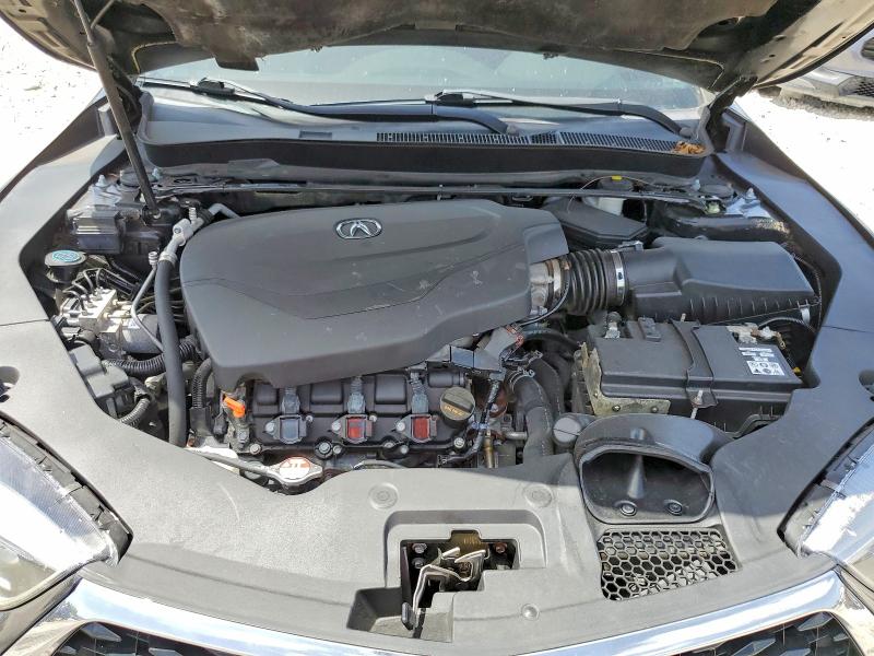 60440076 :رقم المزاد ، 19UUB2F32KA004199 vin ، 2019 Acura Tlx مزاد بيع