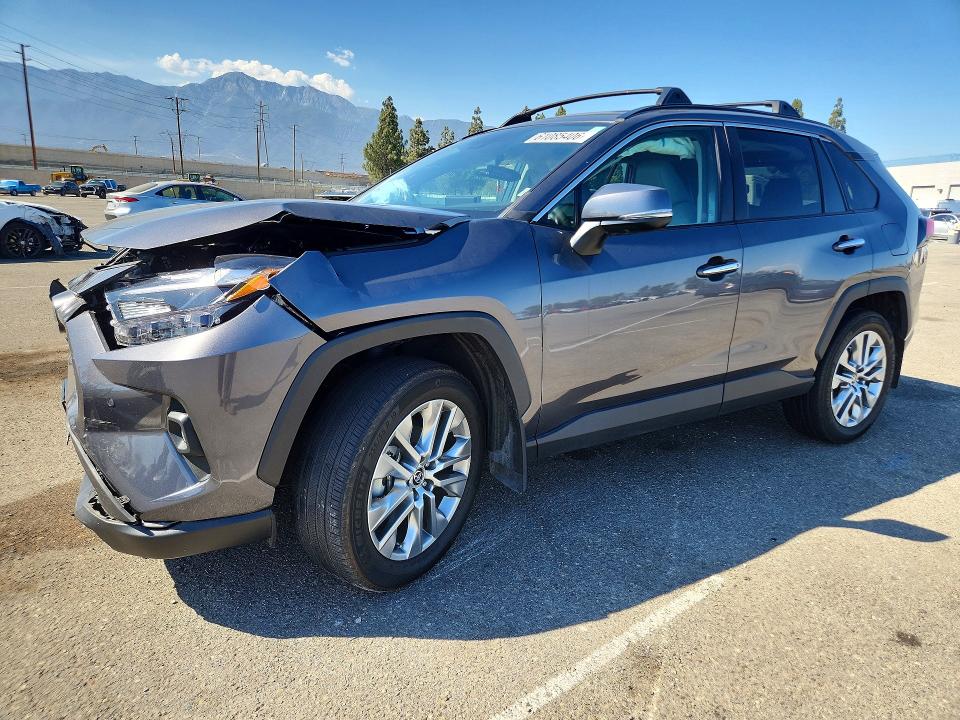 Aukcja sprzedaży 2022 Toyota Rav4, vin: 2T3Y1RFV1NC199832, numer aukcji: 61085406