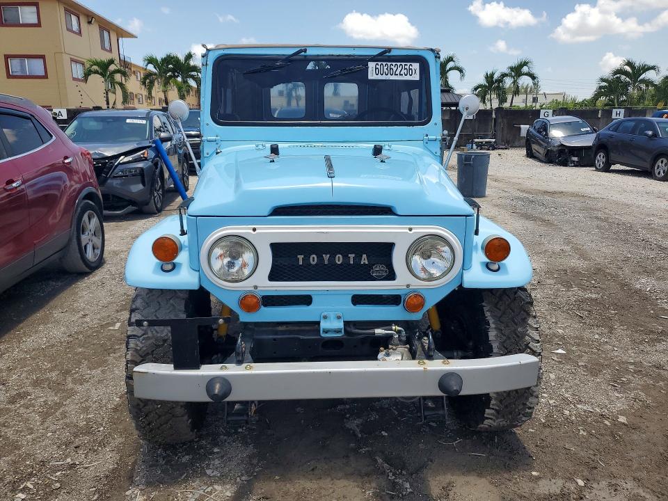 60362256 :رقم المزاد ، FJ4086969 vin ، 1967 Toyota Land Cruiser مزاد بيع
