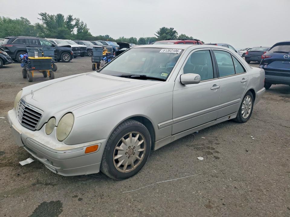 Продажа на аукционе авто 2000 Mercedes-benz E, vin: WDBJF65J9YB163851, номер лота: 61363106