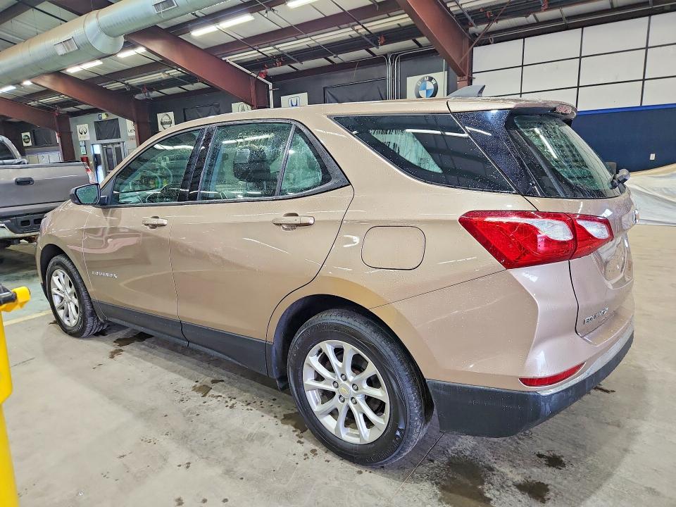 Продажа на аукционе авто 2018 Chevrolet Equinox, vin: 2GNAXREVXJ6176238, номер лота: 63367626
