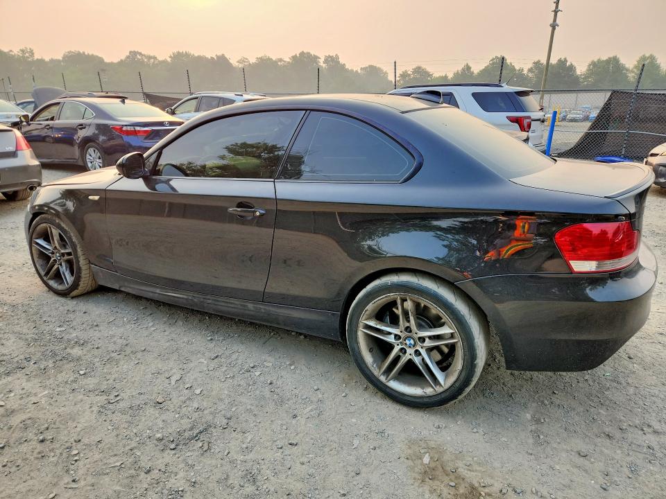 61565636 :رقم المزاد ، WBAUC7C55AVK80959 vin ، 2010 Bmw 135 مزاد بيع