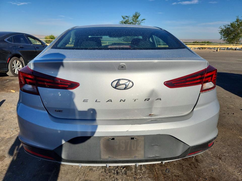 2019 Hyundai Elantra მანქანა იყიდება აუქციონზე, vin: KMHD74LF6KU808199, აუქციონის ნომერი: 60257596