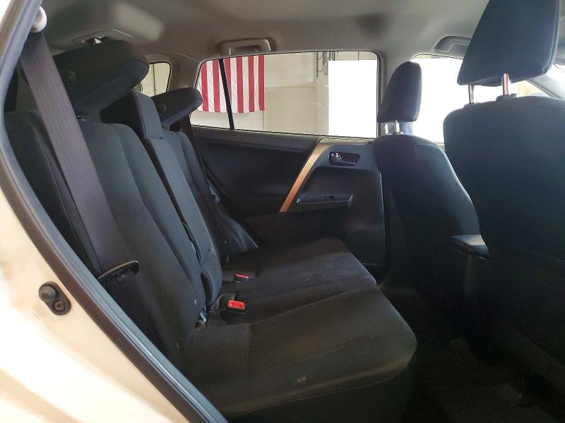 60797226 :رقم المزاد ، JTMBFREV3FJ043315 vin ، 2015 Toyota Rav4 مزاد بيع
