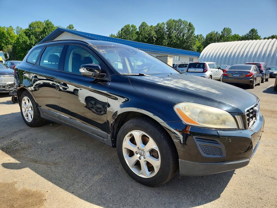 Продажа на аукционе авто 2013 Volvo Xc60, vin: YV4940DZ6D2452546, номер лота: 62458466