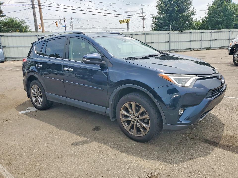 Auction sale of the 2018 Toyota Rav4, vin: JTMDFREVXJD246234, lot number: 61739596