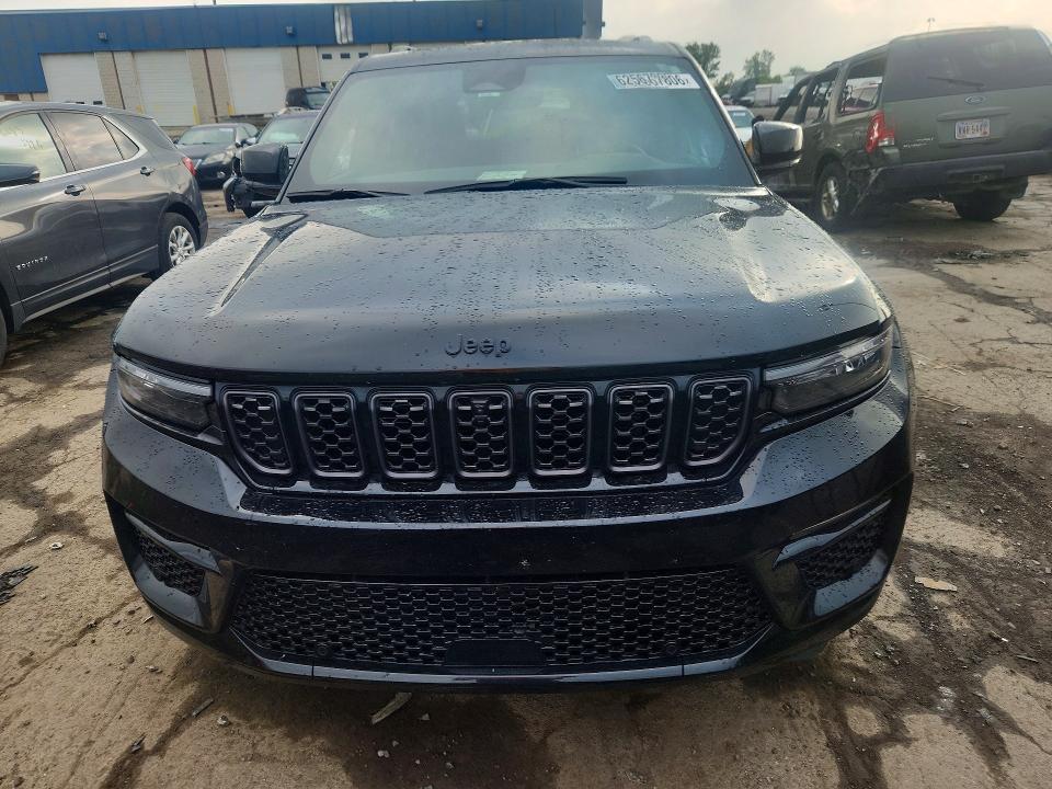 Продаж на аукціоні авто 2025 Jeep Grand Cherokee, vin: 1C4RJHEGXS8728213, номер лоту: 62567806