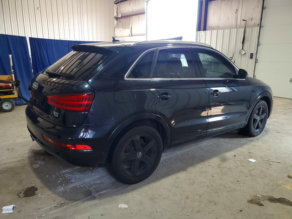 Продажа на аукционе авто 2015 Audi Q3, vin: WA1EFCFS1FR004684, номер лота: 61003876