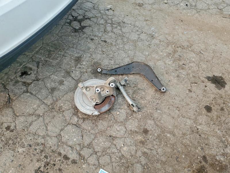 61397226 :رقم المزاد ، 1G1ZD5ST4KF173058 vin ، 2019 Chevrolet Malibu مزاد بيع