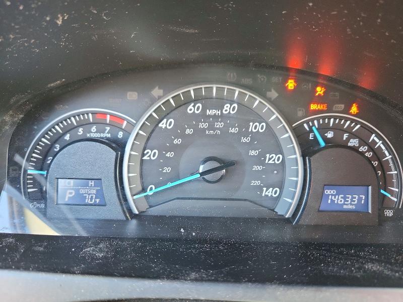 60512496 :رقم المزاد ، 4T4BF1FK4FR500929 vin ، 2015 Toyota Camry مزاد بيع