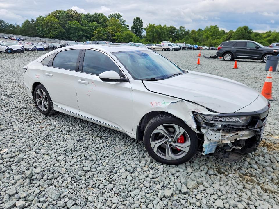 60988296 :رقم المزاد ، 1HGCV1F56KA093483 vin ، 2019 Honda Accord مزاد بيع