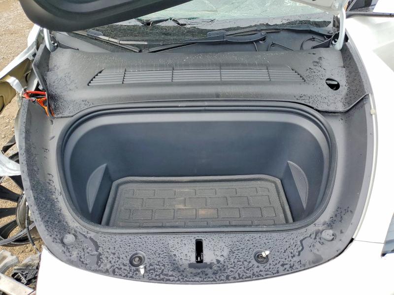 60581706 :رقم المزاد ، 7SAYGDEF1PF832951 vin ، 2023 Tesla Model Y مزاد بيع